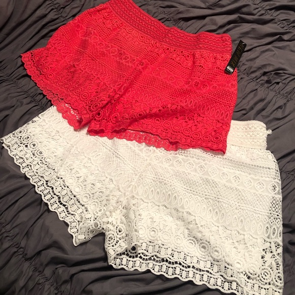 Pants - NWT - Patterned Bright Pink & White Shorts - 2 pr